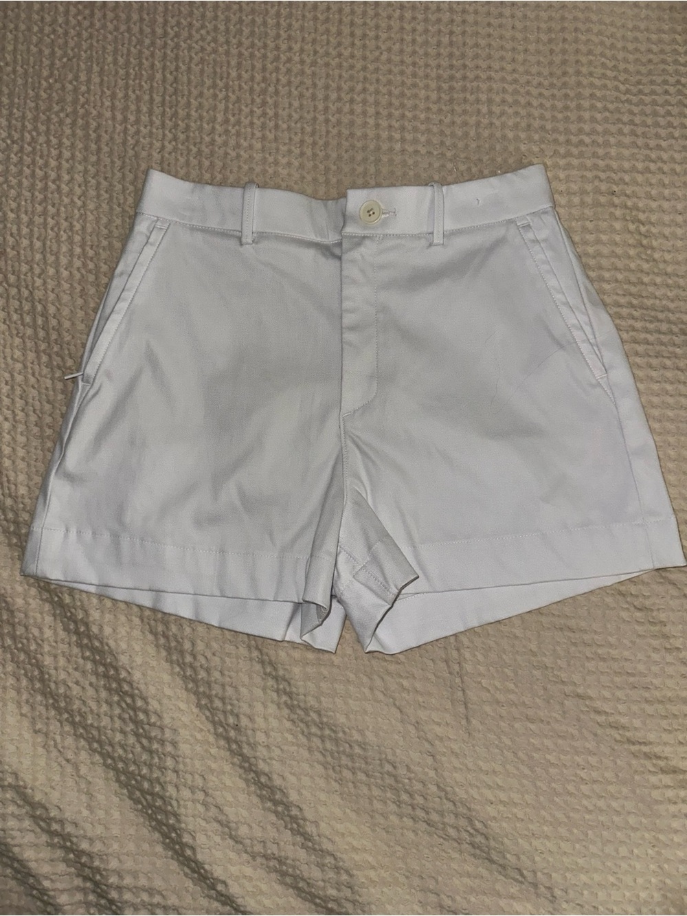 NWOT SPANX Women's Stretch Twill Shorts|White|Med.
